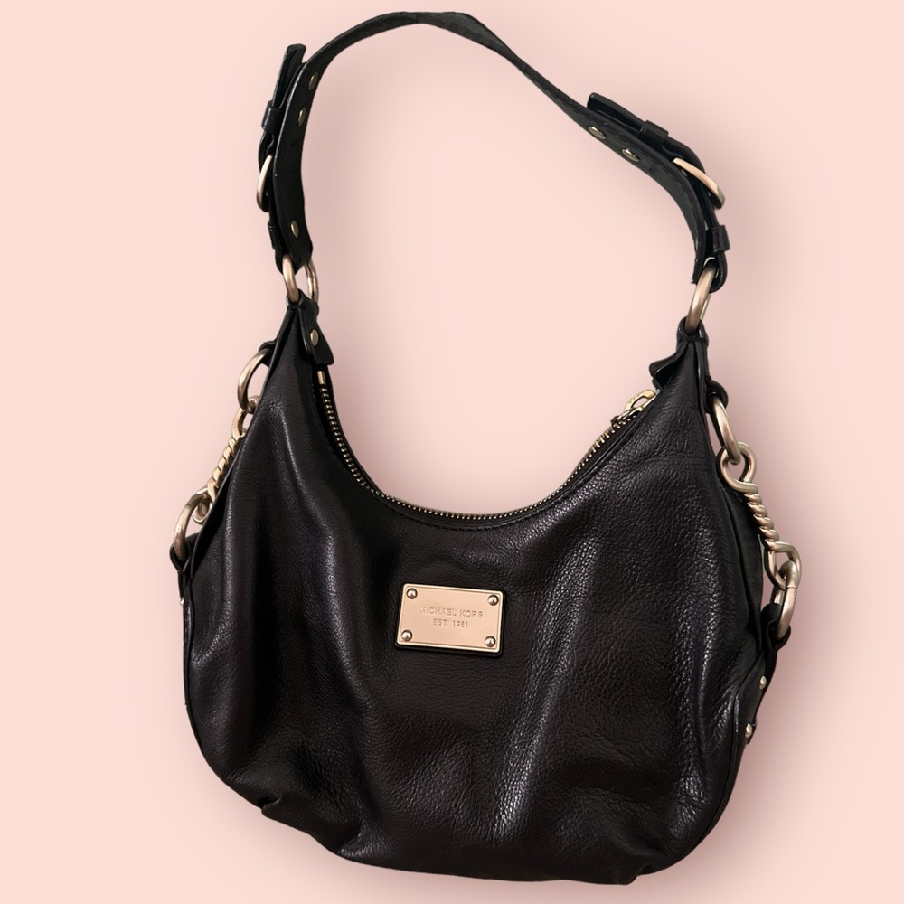 Michael Kors handbag - black with gold hardware